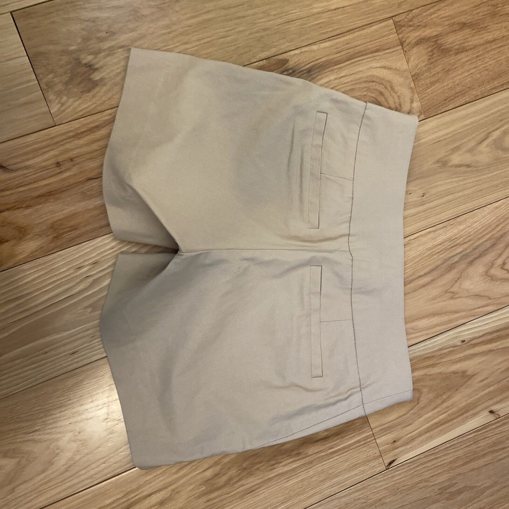 New York and Company Women Beige Pull On 4” Signature Fit Shorts Size Xs - Picture 3 of 4